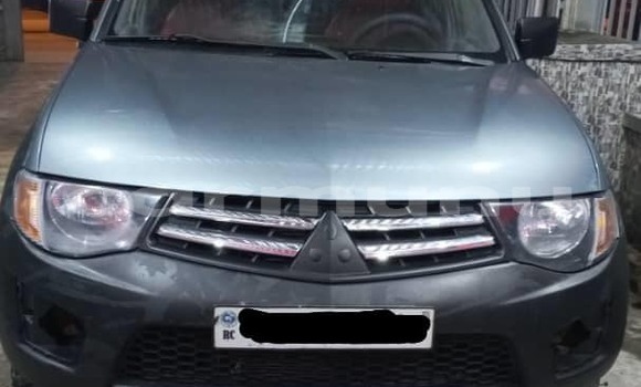 Acheter Occasion Voiture Mitsubishi L200 Gris à Pointe–Noire, Région du Kouilou Acheter Occasion Voiture Mitsubishi L200 Gris à Pointe–Noire, Région du Kouilou