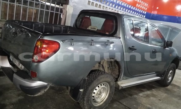 Acheter Occasion Voiture Mitsubishi L200 Gris à Pointe–Noire, Région du Kouilou Acheter Occasion Voiture Mitsubishi L200 Gris à Pointe–Noire, Région du Kouilou