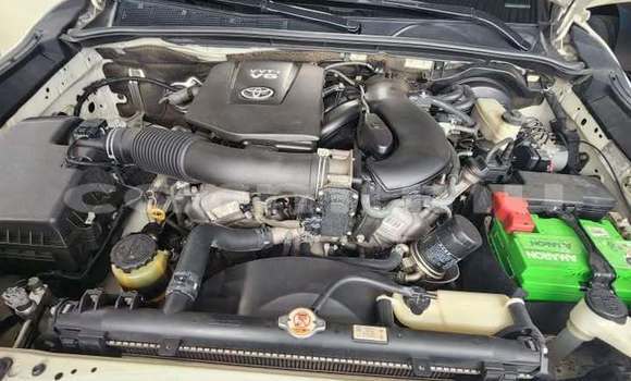 Acheter Occasion Voiture Toyota Fortuner Blanc à Brazzaville, Commune de Brazzaville Acheter Occasion Voiture Toyota Fortuner Blanc à Brazzaville, Commune de Brazzaville