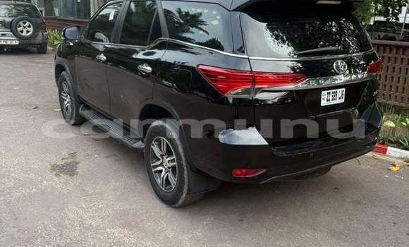 Acheter Occasion Voiture Toyota Fortuner Noir à Brazzaville, Commune de Brazzaville Acheter Occasion Voiture Toyota Fortuner Noir à Brazzaville, Commune de Brazzaville