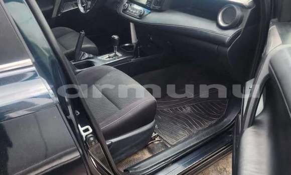 Acheter Occasion Voiture Toyota RAV4 Noir à Brazzaville, Commune de Brazzaville Acheter Occasion Voiture Toyota RAV4 Noir à Brazzaville, Commune de Brazzaville