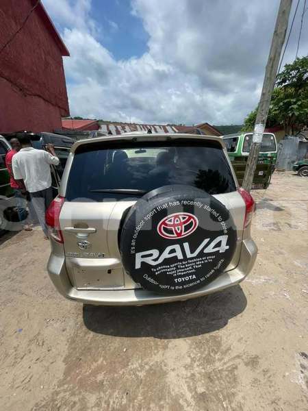 Big with watermark toyota rav4 commune de brazzaville brazzaville 9032