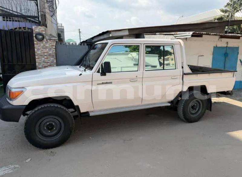 Big with watermark toyota land cruiser commune de brazzaville brazzaville 9038