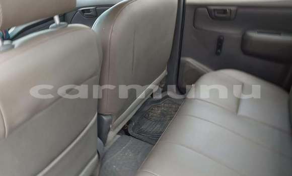 Acheter Occasion Voiture Toyota Hilux Blanc à Brazzaville, Commune de Brazzaville Acheter Occasion Voiture Toyota Hilux Blanc à Brazzaville, Commune de Brazzaville