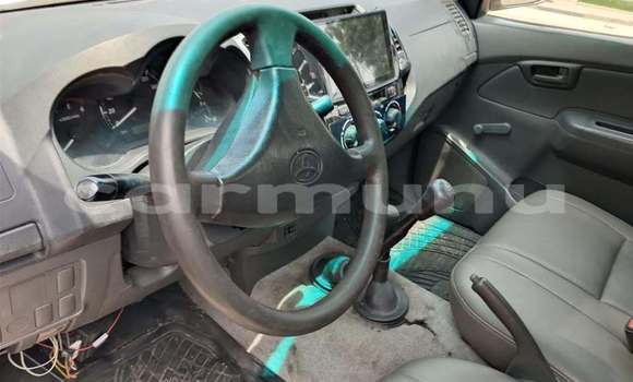 Acheter Occasion Voiture Toyota Hilux Blanc à Brazzaville, Commune de Brazzaville Acheter Occasion Voiture Toyota Hilux Blanc à Brazzaville, Commune de Brazzaville