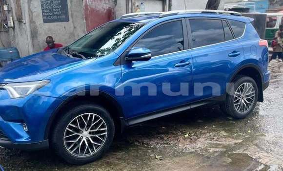 Acheter Occasion Voiture Toyota RAV4 Bleu à Brazzaville, Commune de Brazzaville Acheter Occasion Voiture Toyota RAV4 Bleu à Brazzaville, Commune de Brazzaville