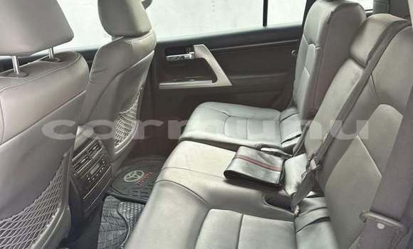 Acheter Occasion Voiture Toyota Vanguard Gris à Brazzaville, Commune de Brazzaville Acheter Occasion Voiture Toyota Vanguard Gris à Brazzaville, Commune de Brazzaville