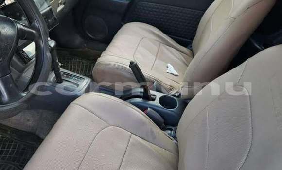 Acheter Occasion Voiture Toyota RAV4 Noir à Brazzaville, Commune de Brazzaville Acheter Occasion Voiture Toyota RAV4 Noir à Brazzaville, Commune de Brazzaville