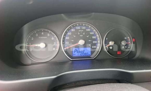 Acheter Occasion Voiture Hyundai Santa Fe Gris à Brazzaville, Commune de Brazzaville Acheter Occasion Voiture Hyundai Santa Fe Gris à Brazzaville, Commune de Brazzaville