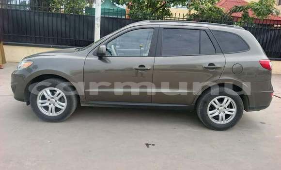 Acheter Occasion Voiture Hyundai Santa Fe Gris à Brazzaville, Commune de Brazzaville Acheter Occasion Voiture Hyundai Santa Fe Gris à Brazzaville, Commune de Brazzaville