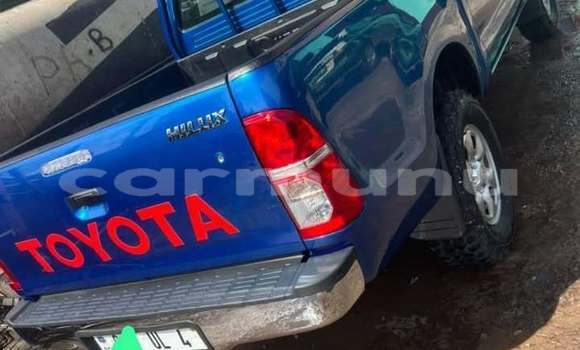 Acheter Occasion Voiture Toyota Hiluxe Revo Bleu à Brazzaville, Commune de Brazzaville Acheter Occasion Voiture Toyota Hiluxe Revo Bleu à Brazzaville, Commune de Brazzaville