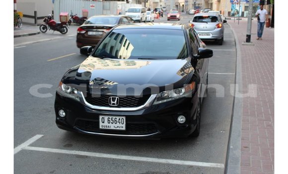 Acheter Import Voiture Honda Accord Noir à Import - Dubai, Région de la Bouenza