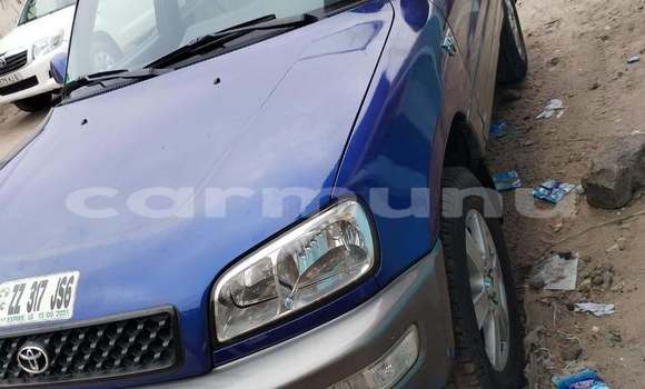 Acheter Occasion Voiture Toyota RAV4 Bleu à Brazzaville, Commune de Brazzaville Acheter Occasion Voiture Toyota RAV4 Bleu à Brazzaville, Commune de Brazzaville