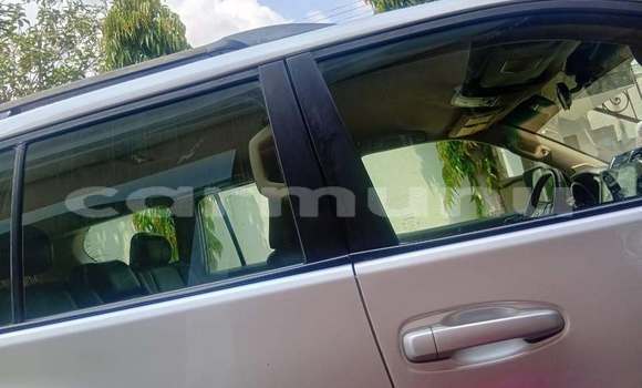 Acheter Occasion Voiture Toyota Prado Gris à Brazzaville, Commune de Brazzaville Acheter Occasion Voiture Toyota Prado Gris à Brazzaville, Commune de Brazzaville