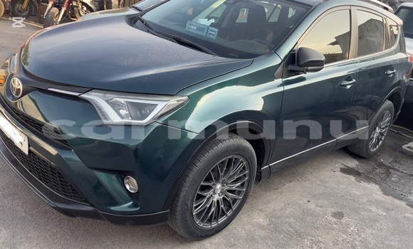 Acheter Occasion Voiture Toyota RAV4 Vert à Brazzaville, Commune de Brazzaville Acheter Occasion Voiture Toyota RAV4 Vert à Brazzaville, Commune de Brazzaville