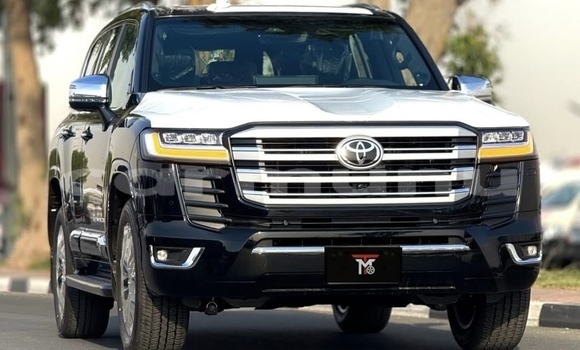 Buy New Toyota Land Cruiser Black Car in Brazzaville in Municipality of Brazzaville Buy New Toyota Land Cruiser Black Car in Brazzaville in Municipality of Brazzaville