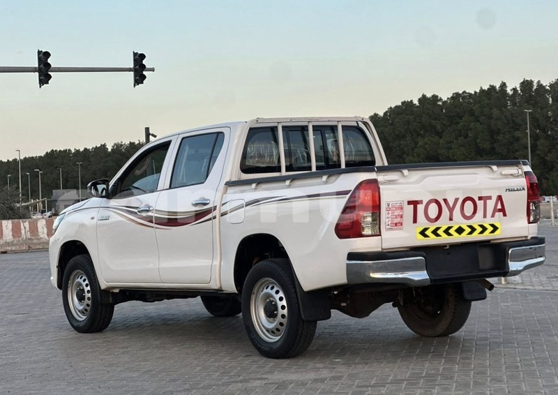 Big with watermark toyota hilux commune de brazzaville brazzaville 9083
