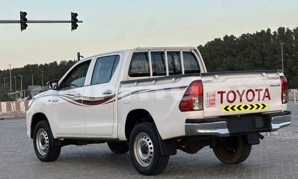 Acheter Occasion Voiture Toyota Hilux Blanc à Brazzaville, Commune de Brazzaville Acheter Occasion Voiture Toyota Hilux Blanc à Brazzaville, Commune de Brazzaville