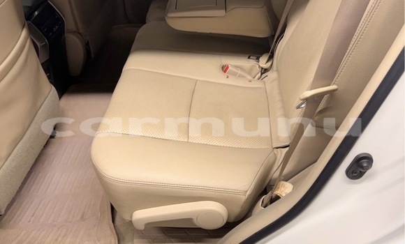 Acheter Occasion Voiture Toyota Prado Blanc à Brazzaville, Commune de Brazzaville Acheter Occasion Voiture Toyota Prado Blanc à Brazzaville, Commune de Brazzaville