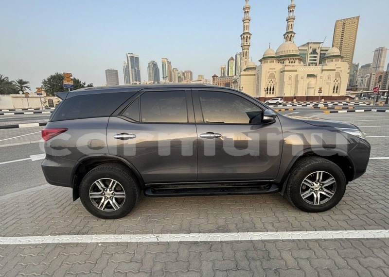 Big with watermark toyota fortuner region du kouilou pointe noire 9085