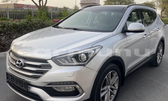 Acheter Occasion Voiture Hyundai Santa Fe Gris à Brazzaville, Commune de Brazzaville