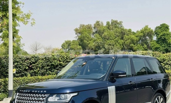 Acheter Occasion Voiture Land Rover Range Rover Vogue Noir à Brazzaville, Commune de Brazzaville Acheter Occasion Voiture Land Rover Range Rover Vogue Noir à Brazzaville, Commune de Brazzaville