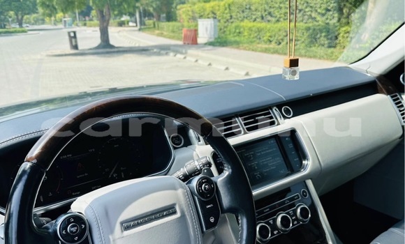 Acheter Occasion Voiture Land Rover Range Rover Vogue Noir à Brazzaville, Commune de Brazzaville Acheter Occasion Voiture Land Rover Range Rover Vogue Noir à Brazzaville, Commune de Brazzaville