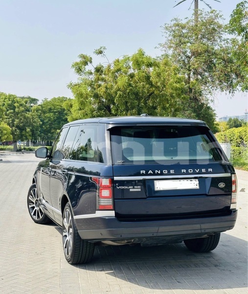 Big with watermark land rover range rover vogue commune de brazzaville brazzaville 9091