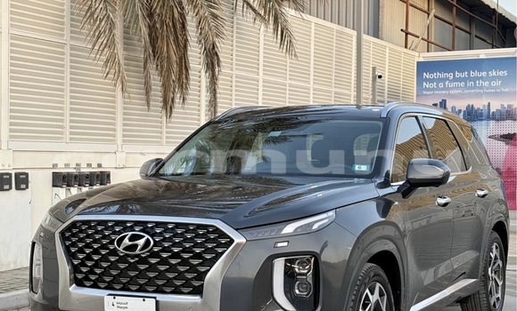 Acheter Occasion Voiture Hyundai Santa Fe Gris à Pointe–Noire, Région du Kouilou Acheter Occasion Voiture Hyundai Santa Fe Gris à Pointe–Noire, Région du Kouilou
