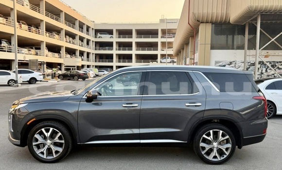 Acheter Occasion Voiture Hyundai Santa Fe Gris à Pointe–Noire, Région du Kouilou Acheter Occasion Voiture Hyundai Santa Fe Gris à Pointe–Noire, Région du Kouilou