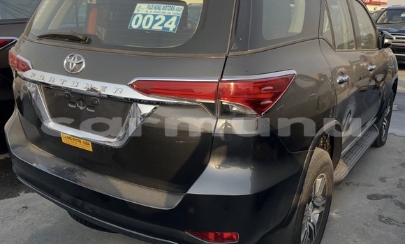 Acheter Occasion Voiture Toyota Fortuner Noir à Brazzaville, Commune de Brazzaville Acheter Occasion Voiture Toyota Fortuner Noir à Brazzaville, Commune de Brazzaville