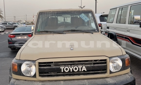 Acheter Occasion Voiture Toyota Land Cruiser Marron à Brazzaville, Commune de Brazzaville Acheter Occasion Voiture Toyota Land Cruiser Marron à Brazzaville, Commune de Brazzaville