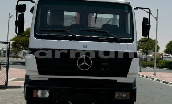 Acheter Import Utilitaire Mercedes‒Benz Truck Autre à Pointe–Noire, Région du Kouilou Acheter Import Utilitaire Mercedes‒Benz Truck Autre à Pointe–Noire, Région du Kouilou