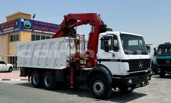 Acheter Import Utilitaire Mercedes‒Benz Truck Autre à Pointe–Noire, Région du Kouilou Acheter Import Utilitaire Mercedes‒Benz Truck Autre à Pointe–Noire, Région du Kouilou