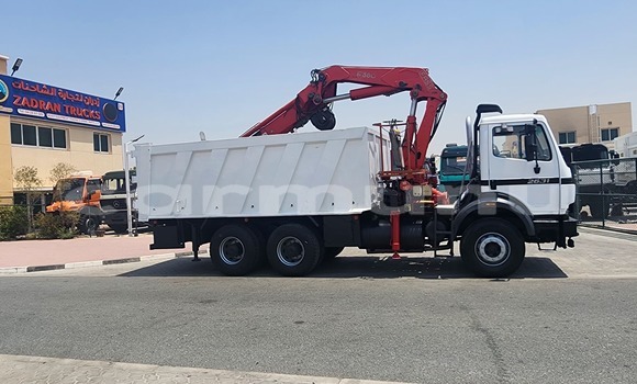 Acheter Import Utilitaire Mercedes‒Benz Truck Autre à Pointe–Noire, Région du Kouilou Acheter Import Utilitaire Mercedes‒Benz Truck Autre à Pointe–Noire, Région du Kouilou