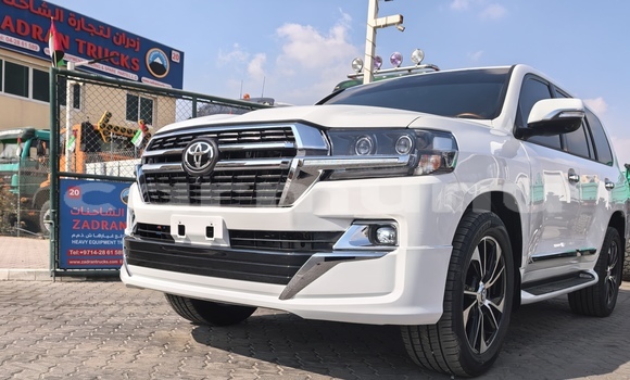 Acheter Import Voiture Toyota Land Cruiser Autre à Brazzaville, Commune de Brazzaville Acheter Import Voiture Toyota Land Cruiser Autre à Brazzaville, Commune de Brazzaville