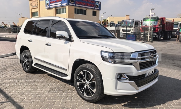 Acheter Import Voiture Toyota Land Cruiser Autre à Brazzaville, Commune de Brazzaville Acheter Import Voiture Toyota Land Cruiser Autre à Brazzaville, Commune de Brazzaville
