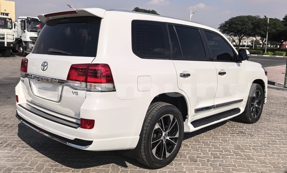 Acheter Import Voiture Toyota Land Cruiser Autre à Brazzaville, Commune de Brazzaville Acheter Import Voiture Toyota Land Cruiser Autre à Brazzaville, Commune de Brazzaville