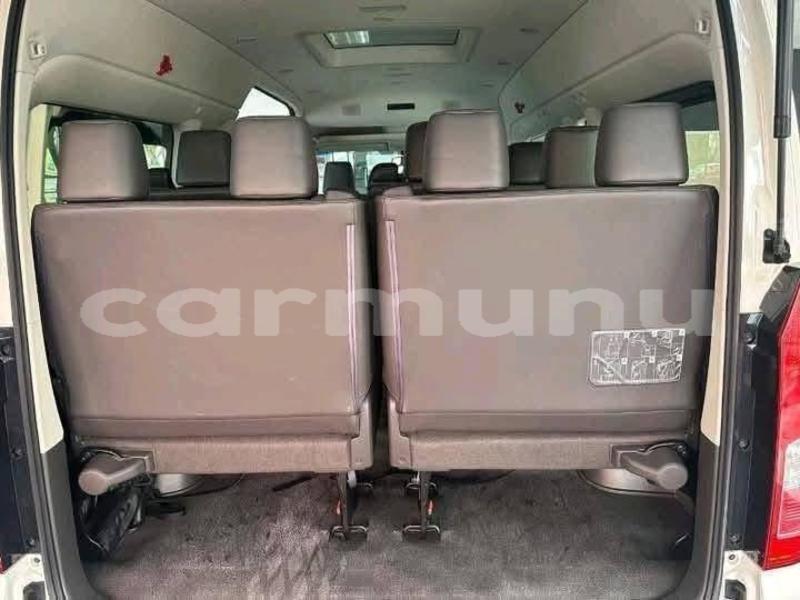 Big with watermark toyota hiace plateaux djambala 9106