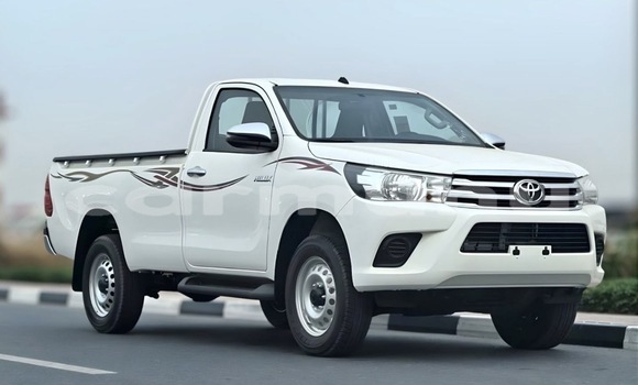 Acheter Occasion Voiture Toyota Hilux Blanc à Brazzaville, Commune de Brazzaville Acheter Occasion Voiture Toyota Hilux Blanc à Brazzaville, Commune de Brazzaville