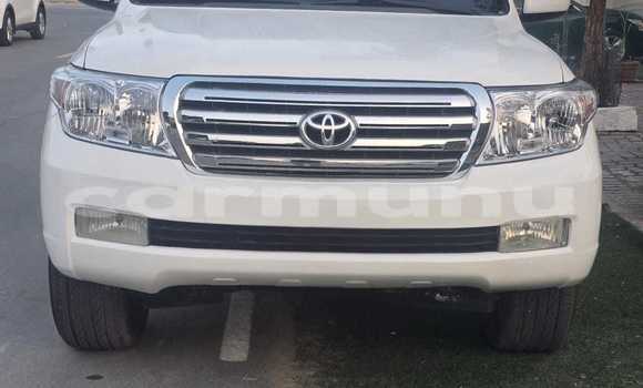 Acheter Occasion Voiture Toyota Land Cruiser Blanc à Brazzaville, Commune de Brazzaville Acheter Occasion Voiture Toyota Land Cruiser Blanc à Brazzaville, Commune de Brazzaville