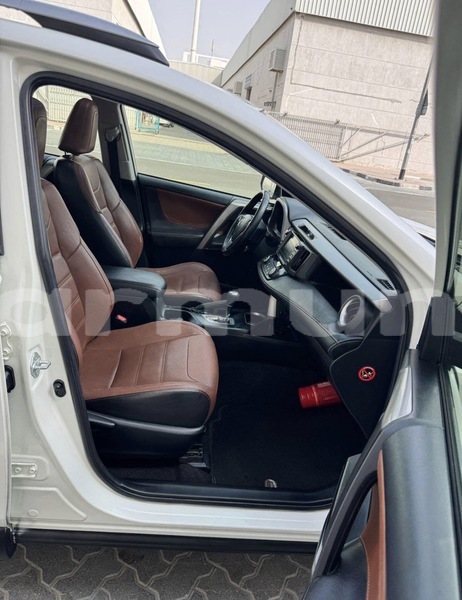 Big with watermark toyota rav4 region du kouilou pointe noire 9138