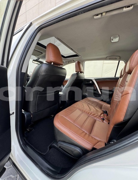 Big with watermark toyota rav4 region du kouilou pointe noire 9138