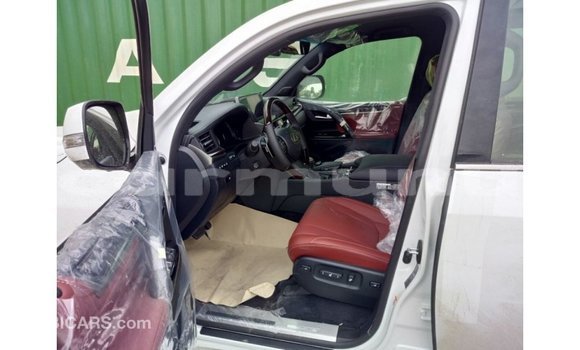 Buy Import Lexus LX White Car in Import - Dubai in Region of Bouenza Buy Import Lexus LX White Car in Import - Dubai in Region of Bouenza