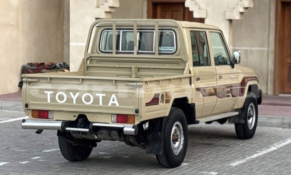 Acheter Occasion Voiture Toyota Land Cruiser Marron à Brazzaville, Commune de Brazzaville Acheter Occasion Voiture Toyota Land Cruiser Marron à Brazzaville, Commune de Brazzaville