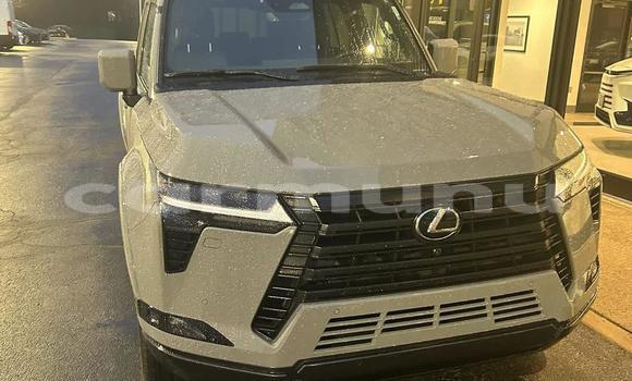 Acheter Occasion Voiture Lexus GX Blanc à Brazzaville, Commune de Brazzaville Acheter Occasion Voiture Lexus GX Blanc à Brazzaville, Commune de Brazzaville