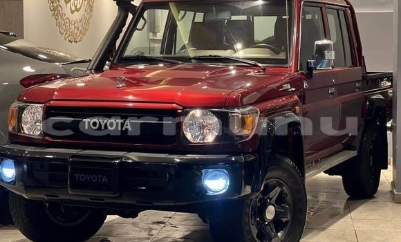 Acheter Occasion Voiture Toyota Land Cruiser Rouge à Pointe–Noire, Région du Kouilou Acheter Occasion Voiture Toyota Land Cruiser Rouge à Pointe–Noire, Région du Kouilou