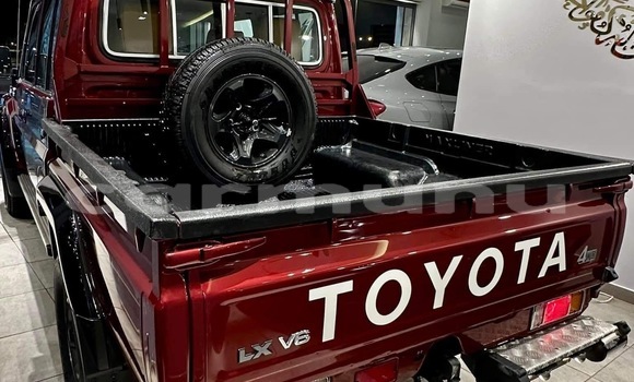 Acheter Occasion Voiture Toyota Land Cruiser Rouge à Pointe–Noire, Région du Kouilou Acheter Occasion Voiture Toyota Land Cruiser Rouge à Pointe–Noire, Région du Kouilou