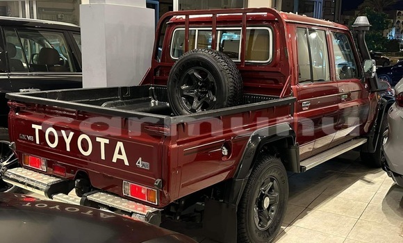 Acheter Occasion Voiture Toyota Land Cruiser Rouge à Pointe–Noire, Région du Kouilou Acheter Occasion Voiture Toyota Land Cruiser Rouge à Pointe–Noire, Région du Kouilou