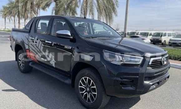 Buy Used Toyota Hiluxe Revo Black Car in Brazzaville in Municipality of Brazzaville Buy Used Toyota Hiluxe Revo Black Car in Brazzaville in Municipality of Brazzaville